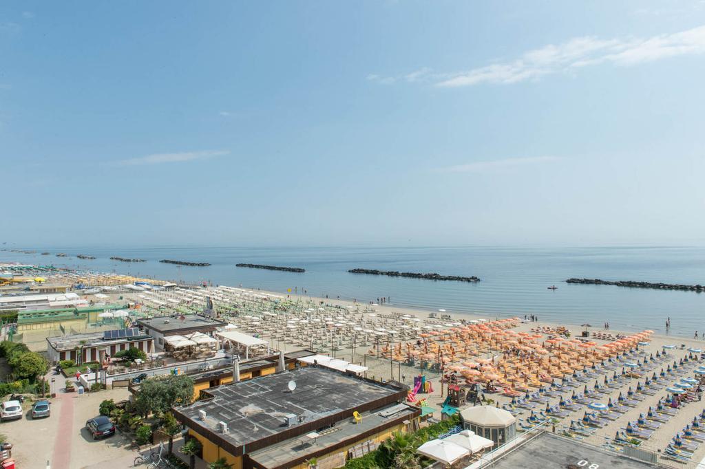 Hotel Levante Sul Mare 리도 디 사비오 외부 사진